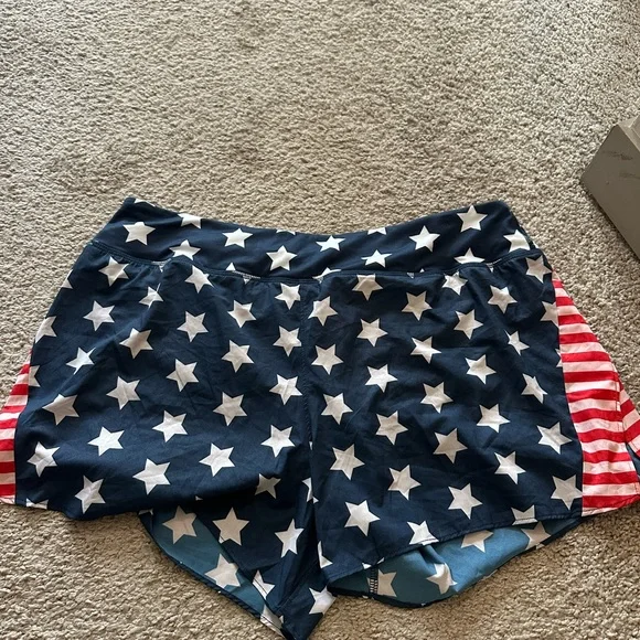 Rabbit Women’s Patriotic Star and Stripe Shorts XL - Picture 1 of 3